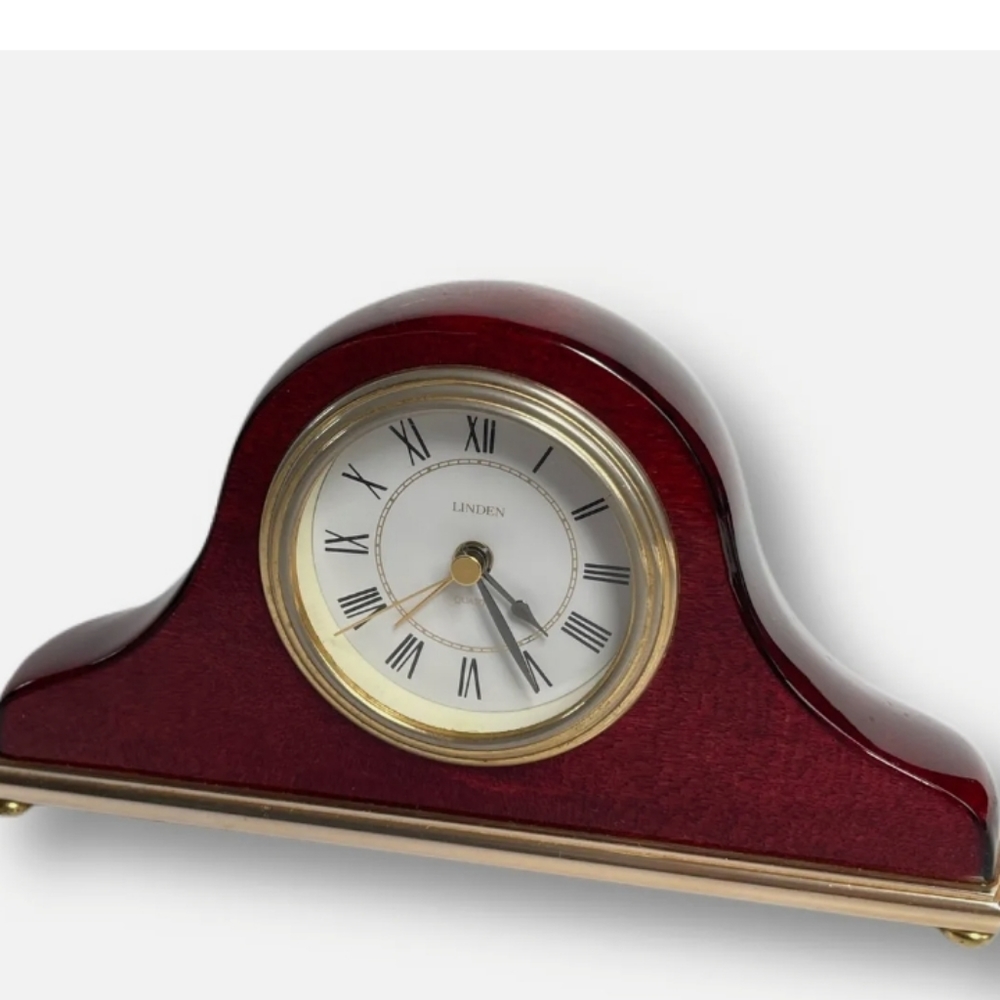 LINDEN Quartz Mantle Clock